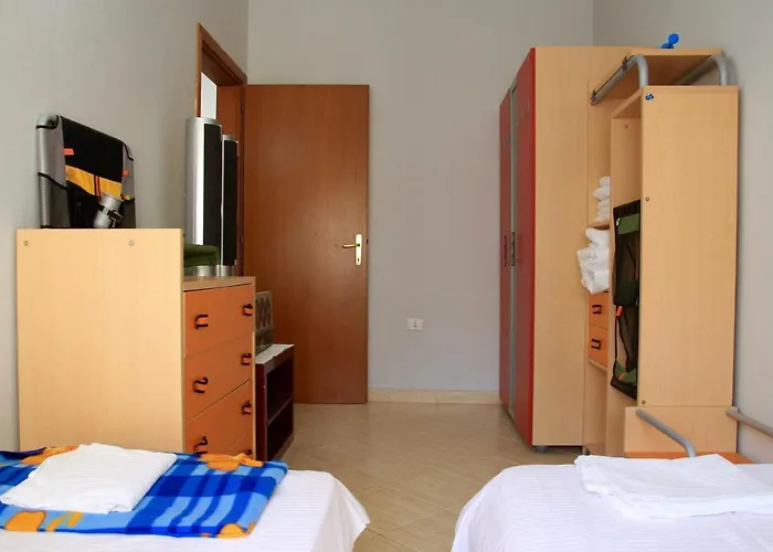 Maria In Apartment *